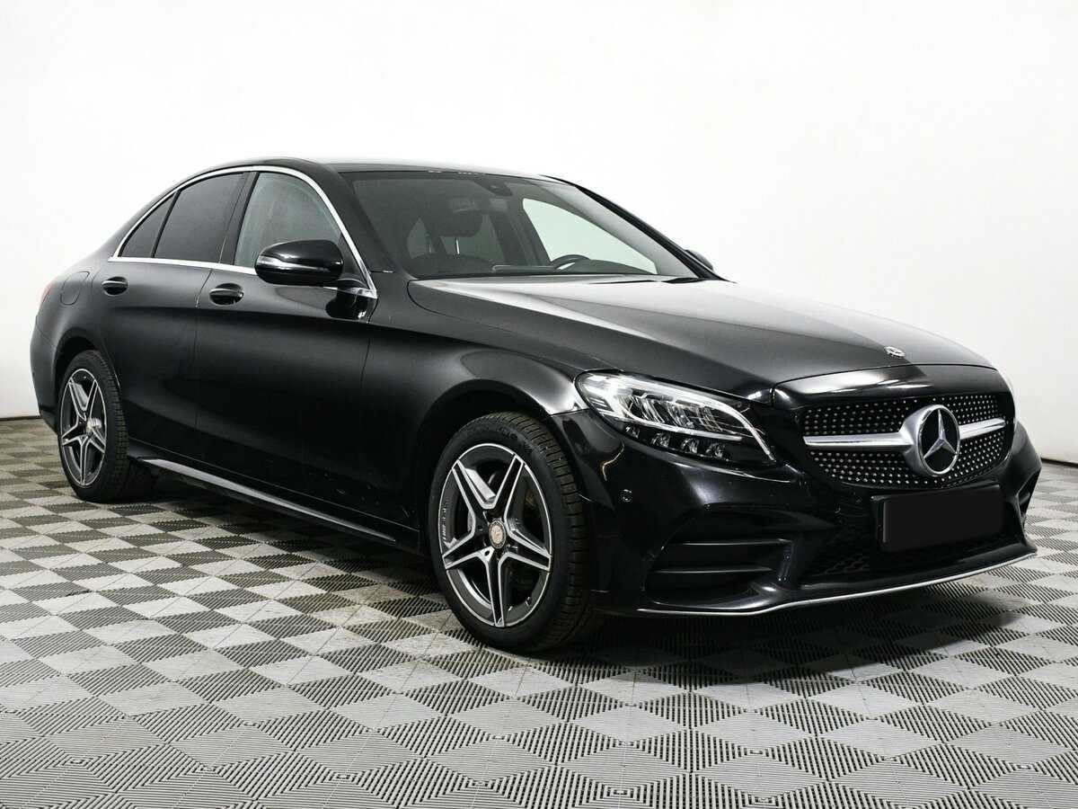 Mercedes-Benz C-Класс 2018 года с пробегом. Фото: #2