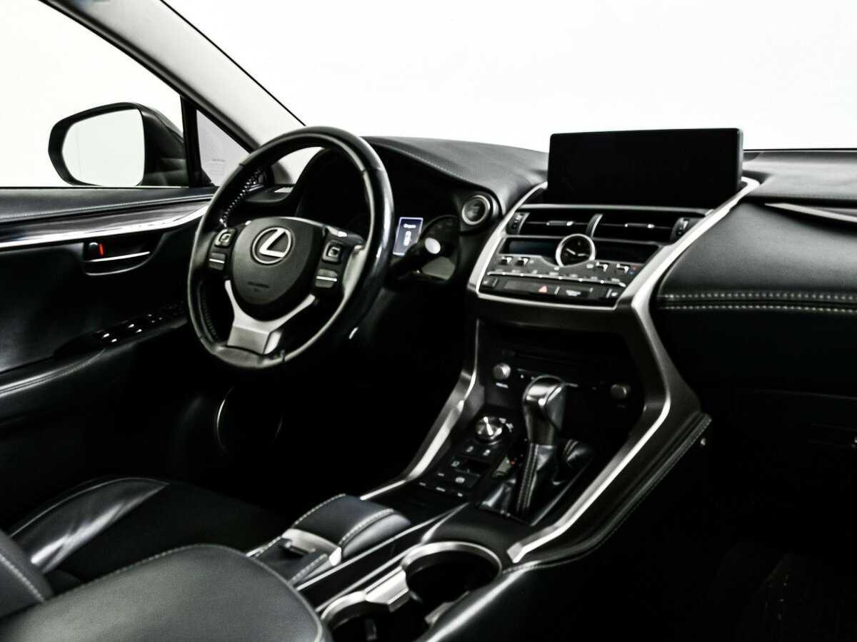 Lexus NX 2017 года с пробегом. Фото: #8