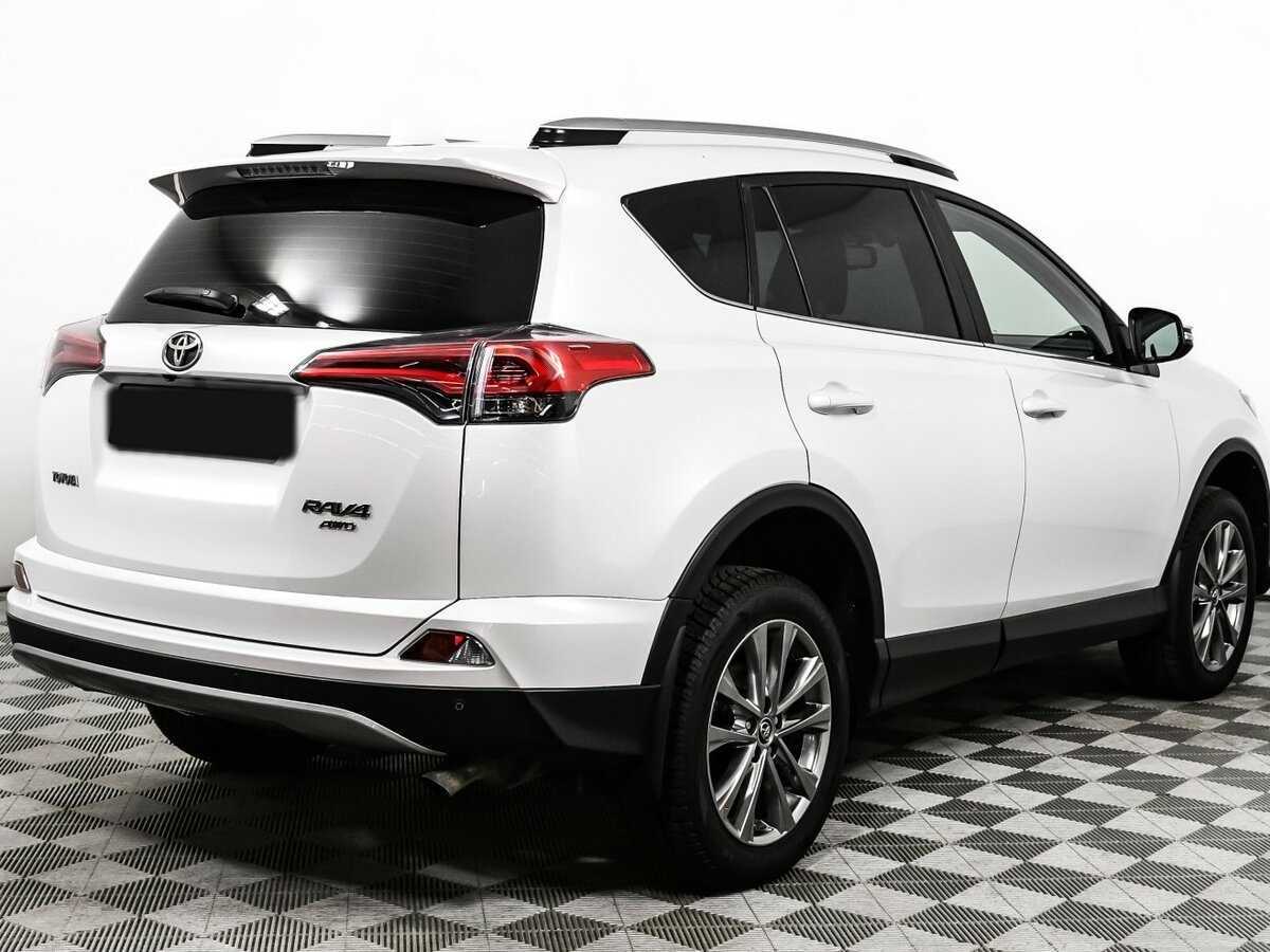 Toyota RAV4 2019 года с пробегом. Фото: #4