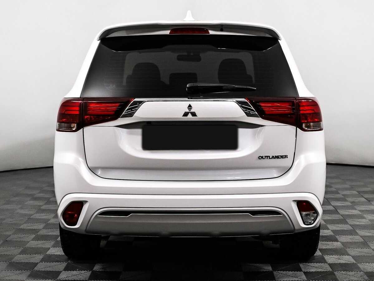 Mitsubishi Outlander 2022 года с пробегом. Фото: #5