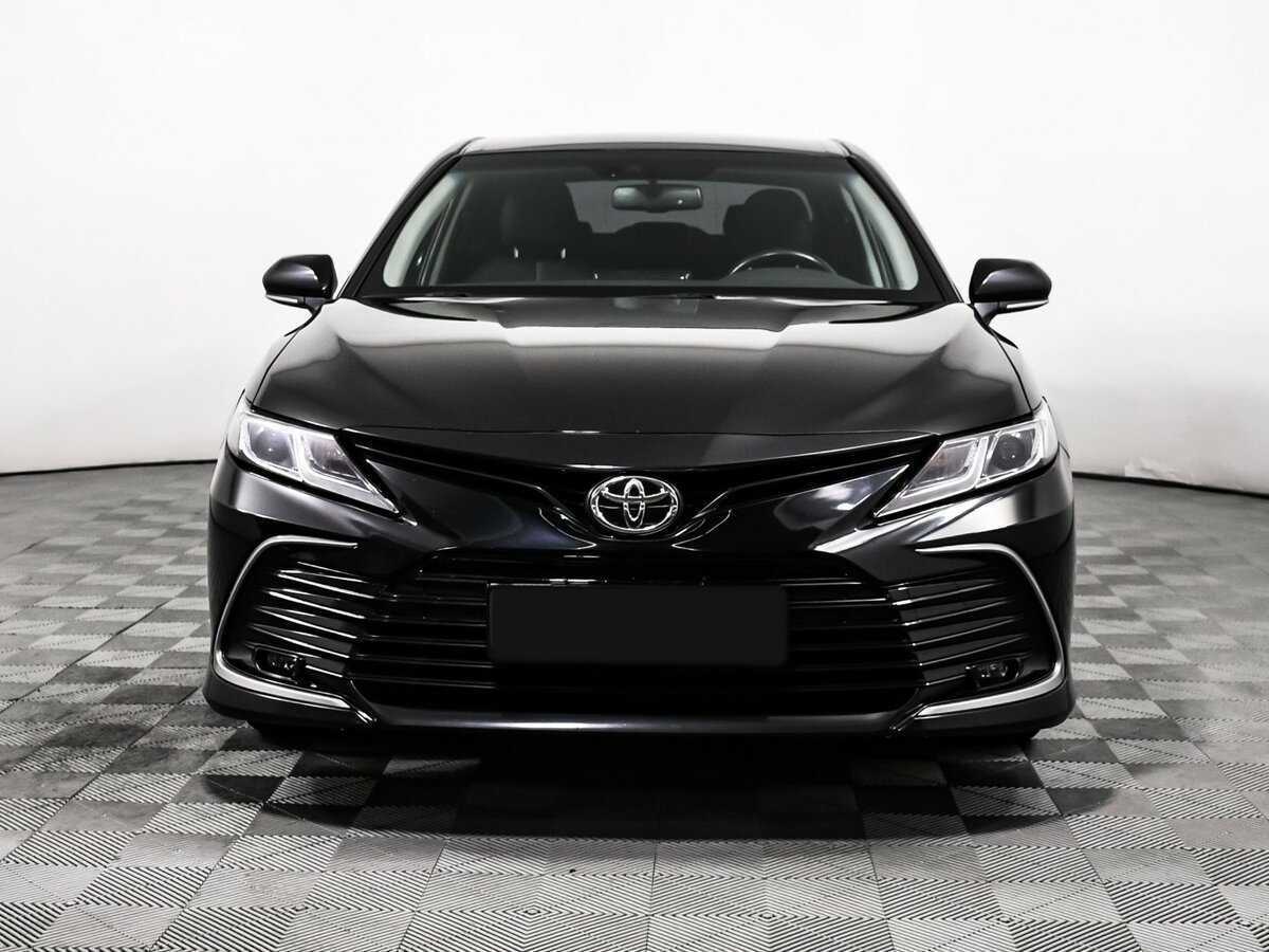 Toyota Camry 2022 года с пробегом. Фото: #1