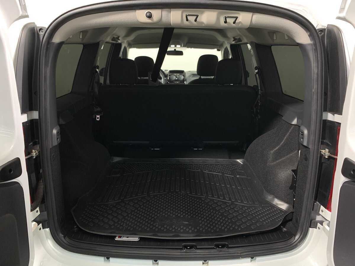 Lada (ВАЗ) Largus 2024 года с пробегом. Фото: #17