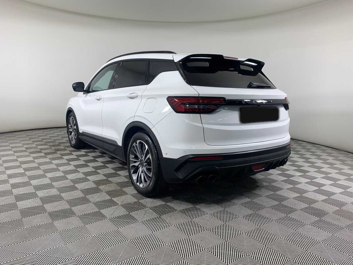 Geely Coolray 2023 года с пробегом. Фото: #6