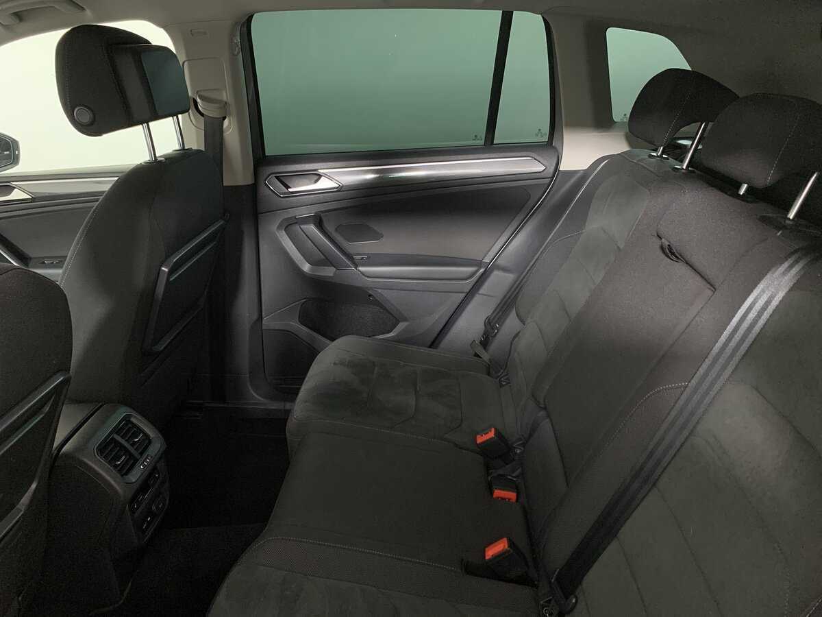 Volkswagen Tiguan 2018 года с пробегом. Фото: #17