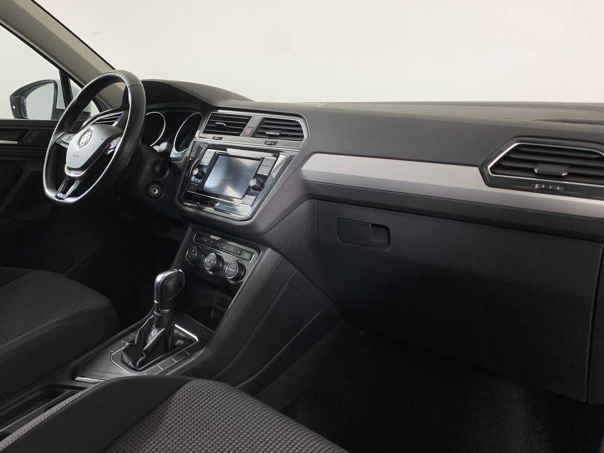 Volkswagen Tiguan 2018 года с пробегом. Фото: #13