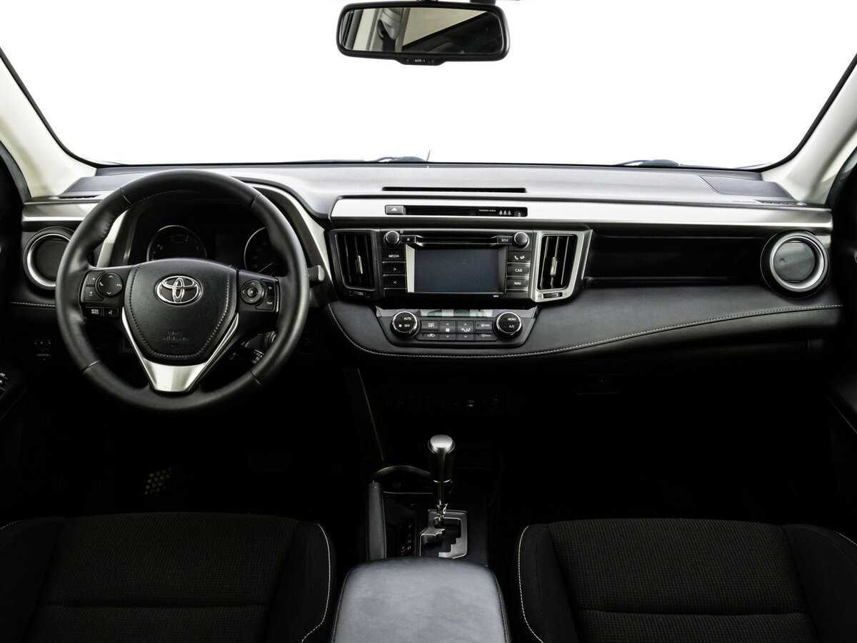 Toyota RAV4 2015 года с пробегом. Фото: #7