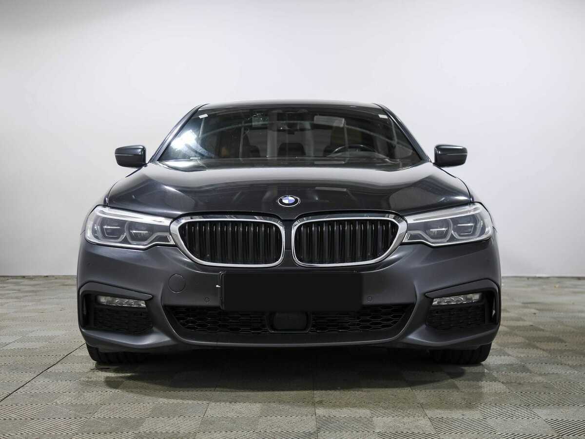 BMW 5 серии 2017 года с пробегом. Фото: #1