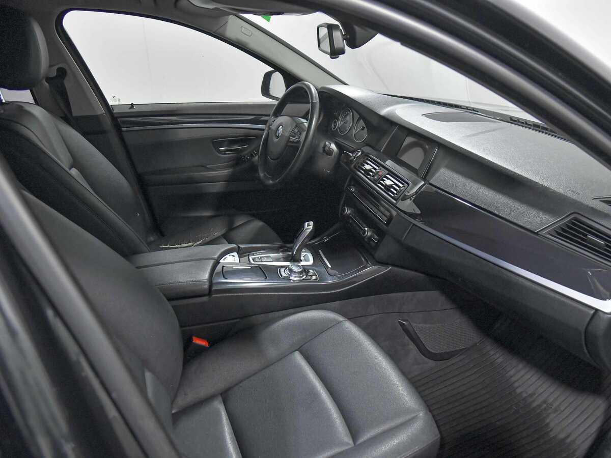 BMW 5 серии 2013 года с пробегом. Фото: #17