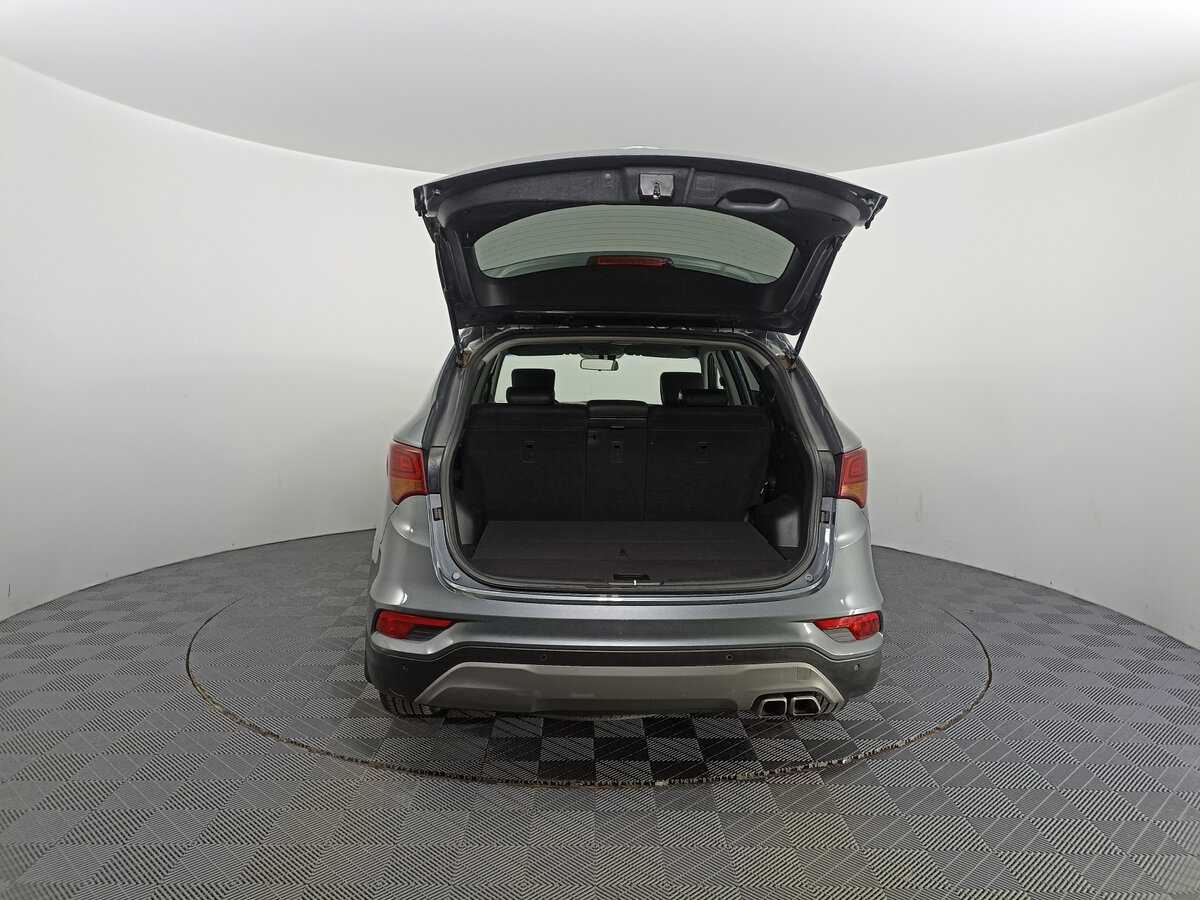 Hyundai Santa Fe 2018 года с пробегом. Фото: #9