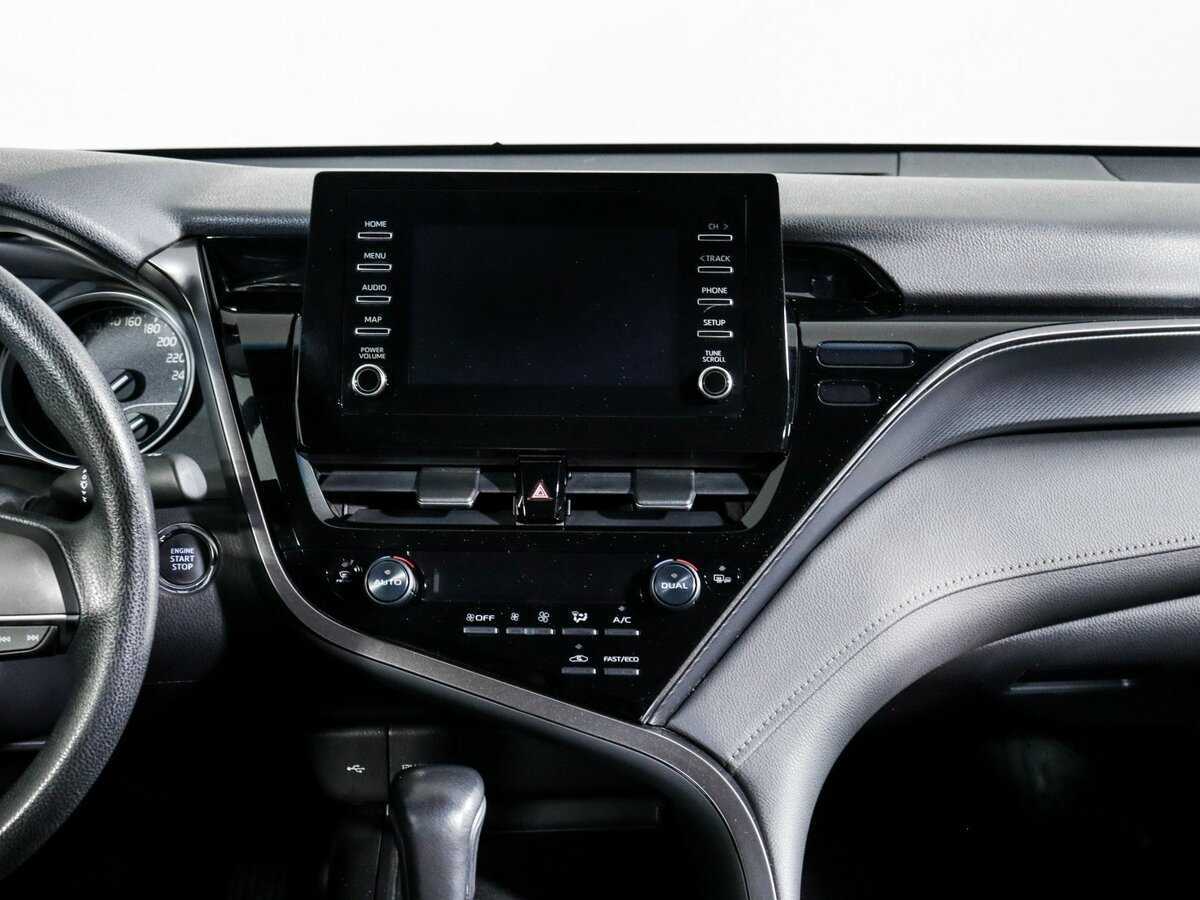 Toyota Camry 2021 года с пробегом. Фото: #12