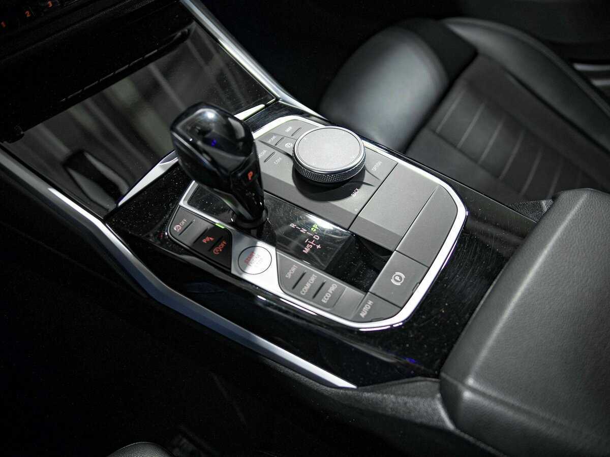 BMW 3 серии 2019 года с пробегом. Фото: #11