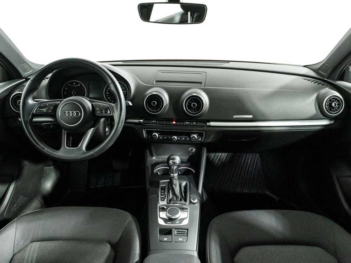 Audi A3 2019 года с пробегом. Фото: #12