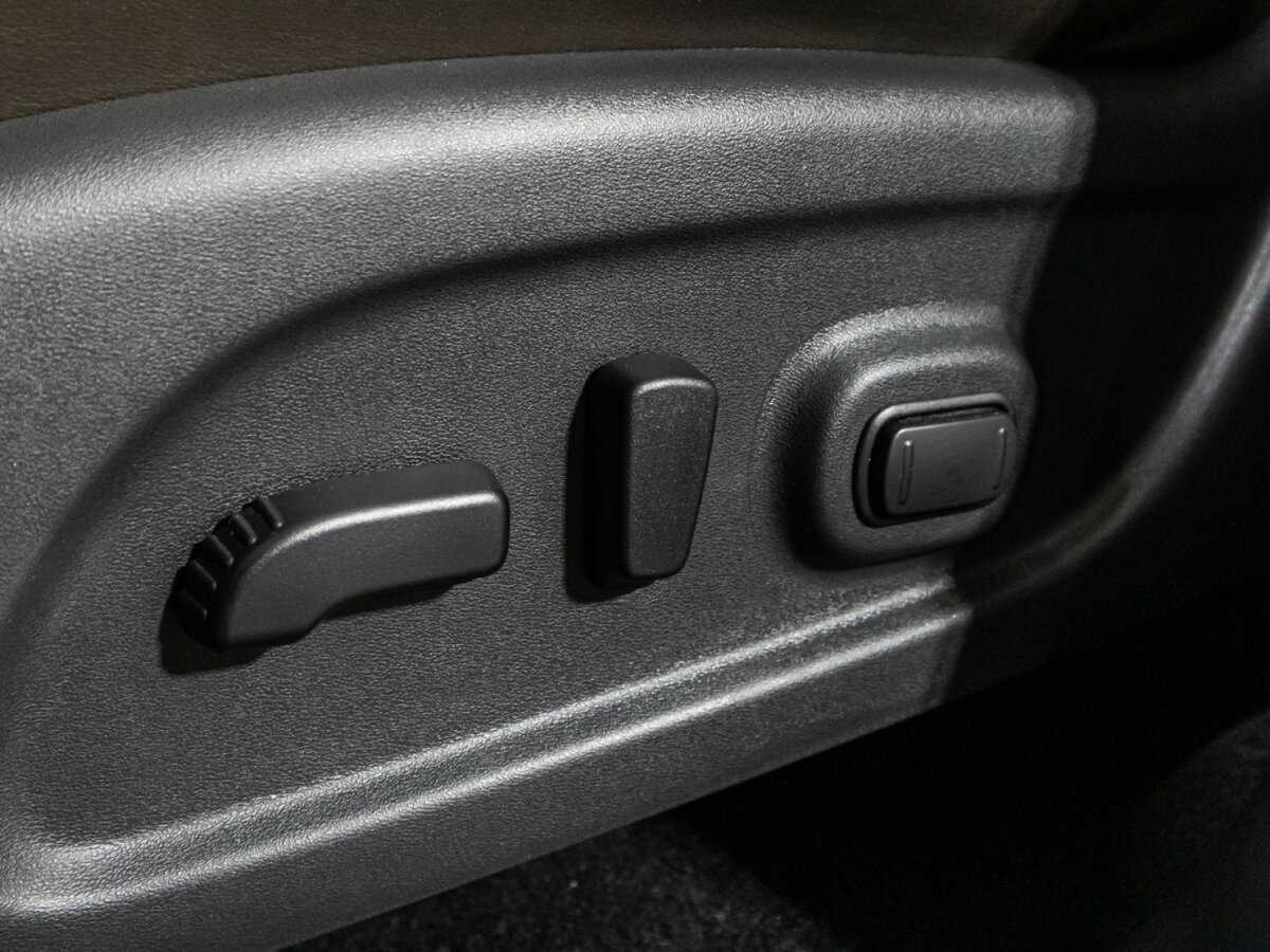 Infiniti QX60 2018 года с пробегом. Фото: #17