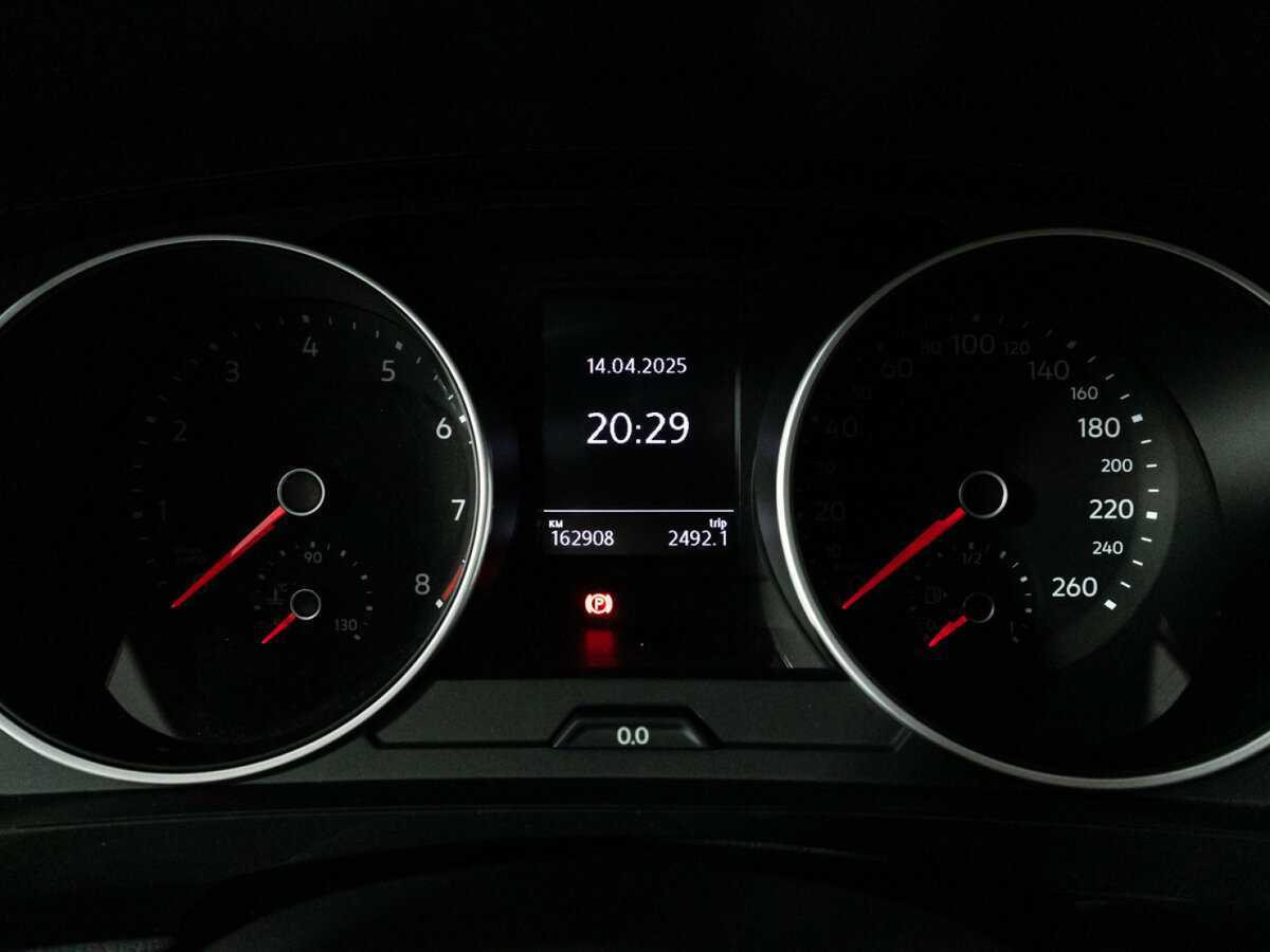 Volkswagen Tiguan 2019 года с пробегом. Фото: #11