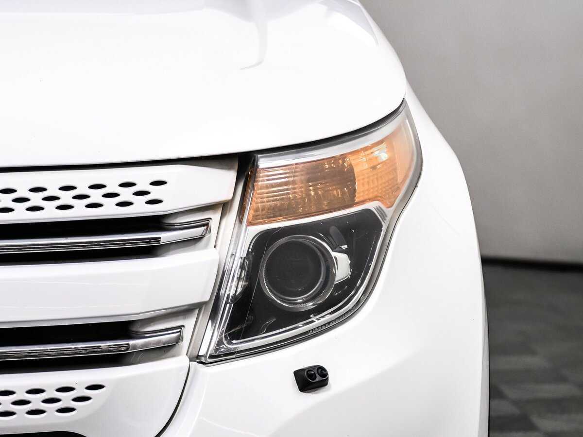 Ford Explorer 2013 года с пробегом. Фото: #14