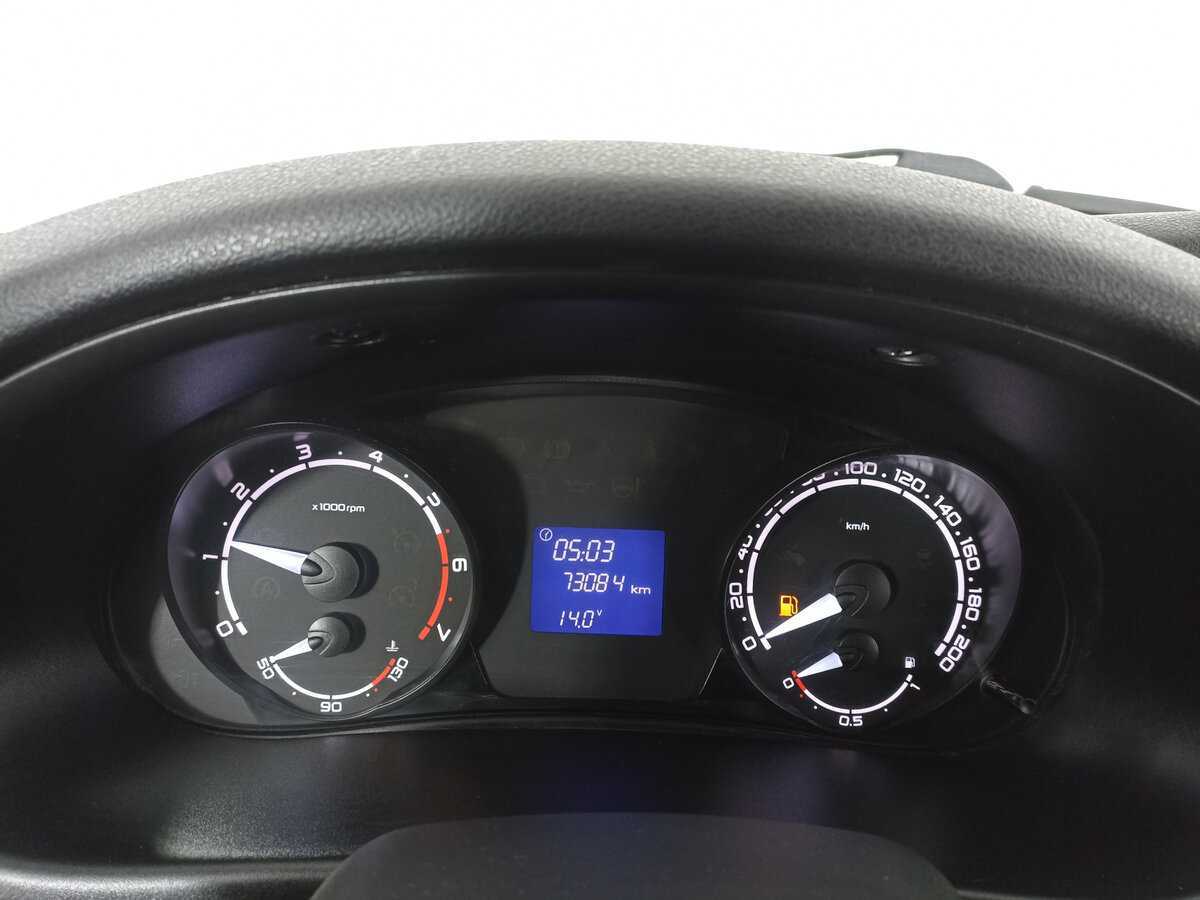 Lada (ВАЗ) Priora 2018 года с пробегом. Фото: #12