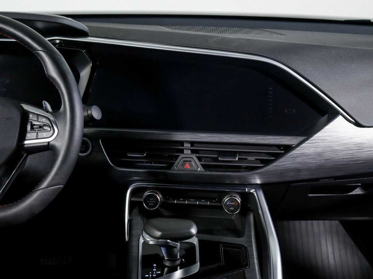 Geely Tugella 2023 года с пробегом. Фото: #12