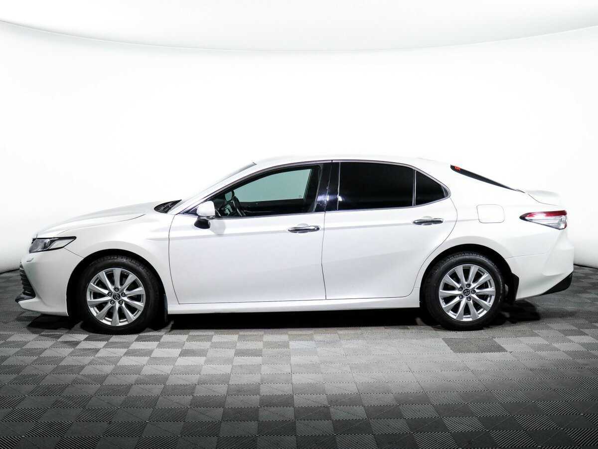 Toyota Camry 2019 года с пробегом. Фото: #7