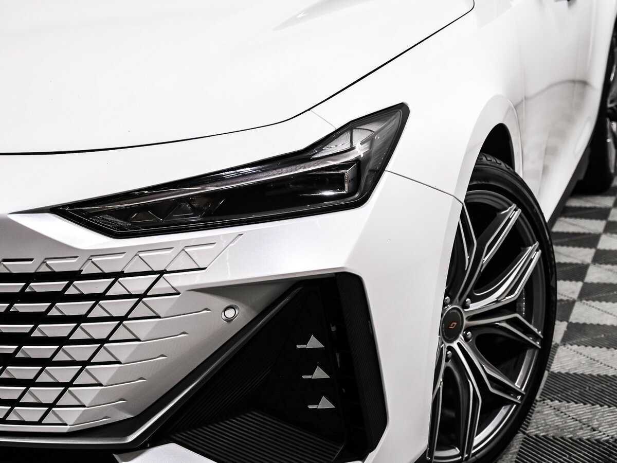 Changan UNI-V 2023 года с пробегом. Фото: #14