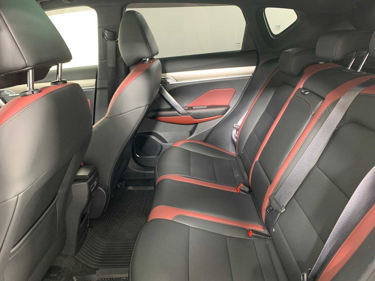 Geely Coolray 2023 года с пробегом. Фото: #19