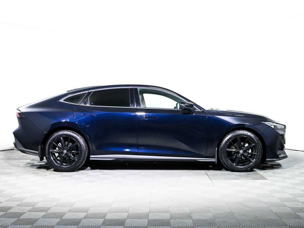 Changan UNI-V 2023 года с пробегом. Фото: #3