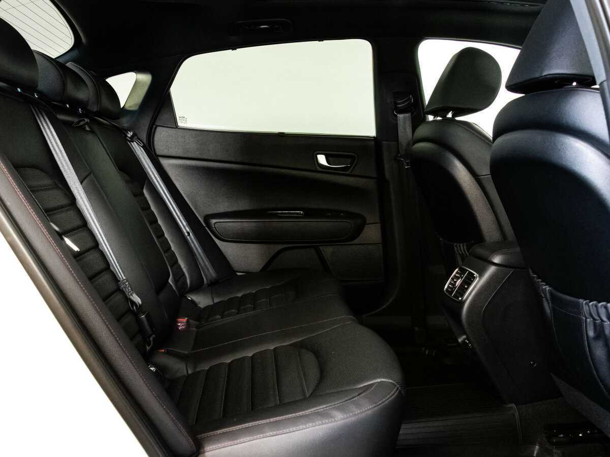 Kia Optima 2020 года с пробегом. Фото: #16