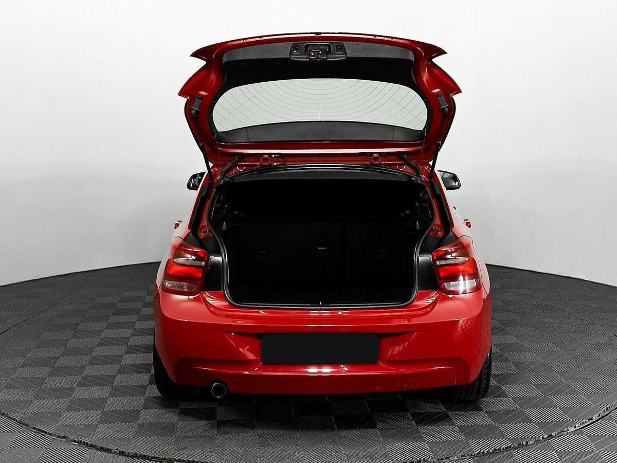 BMW 1 серии 2012 года с пробегом. Фото: #9