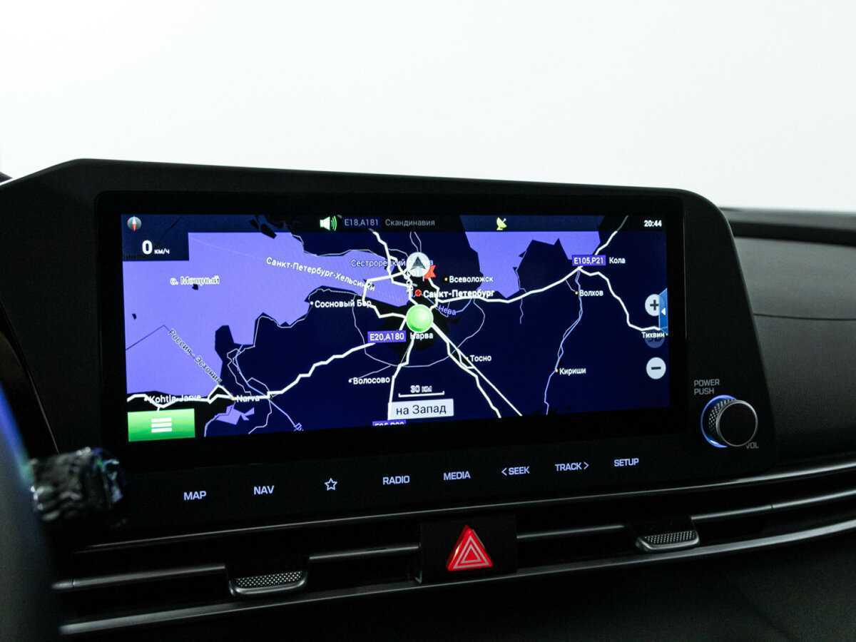 Hyundai Elantra 2023 года с пробегом. Фото: #15