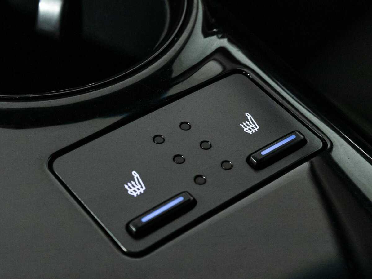 Toyota Camry 2019 года с пробегом. Фото: #17