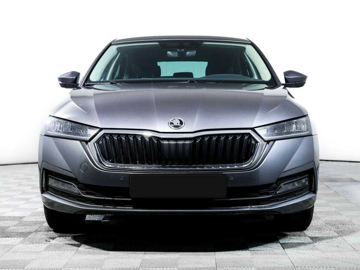Skoda Octavia 2021 года с пробегом. Фото: #1