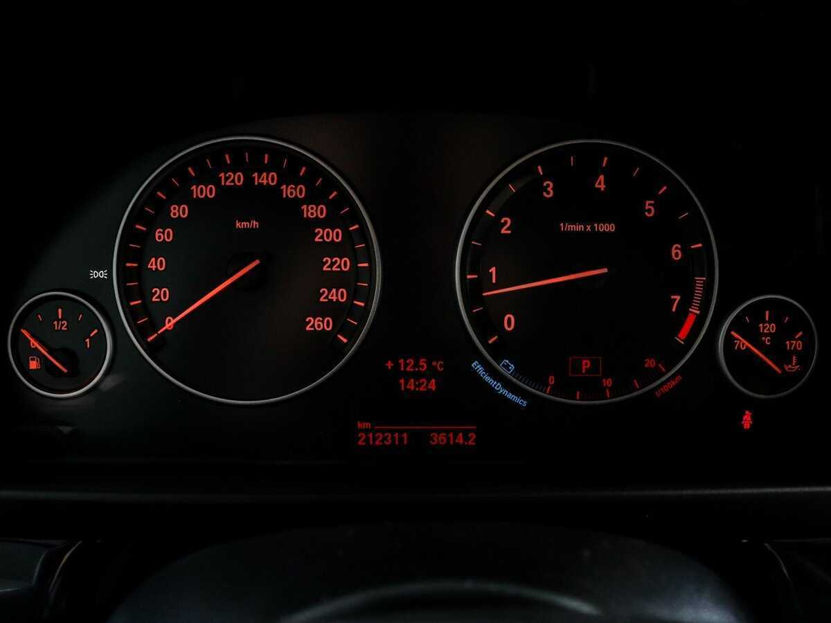 BMW 5 серии 2013 года с пробегом. Фото: #10