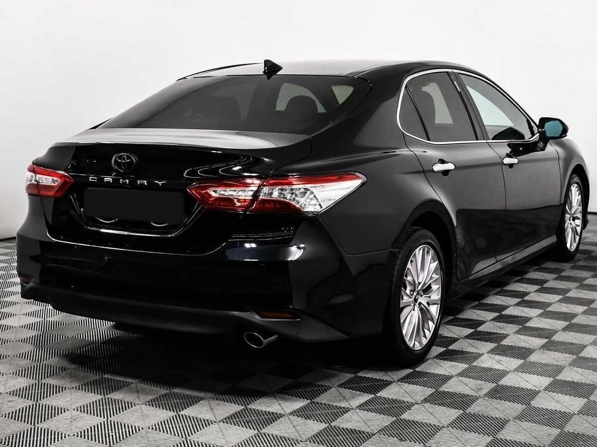 Toyota Camry 2019 года с пробегом. Фото: #4