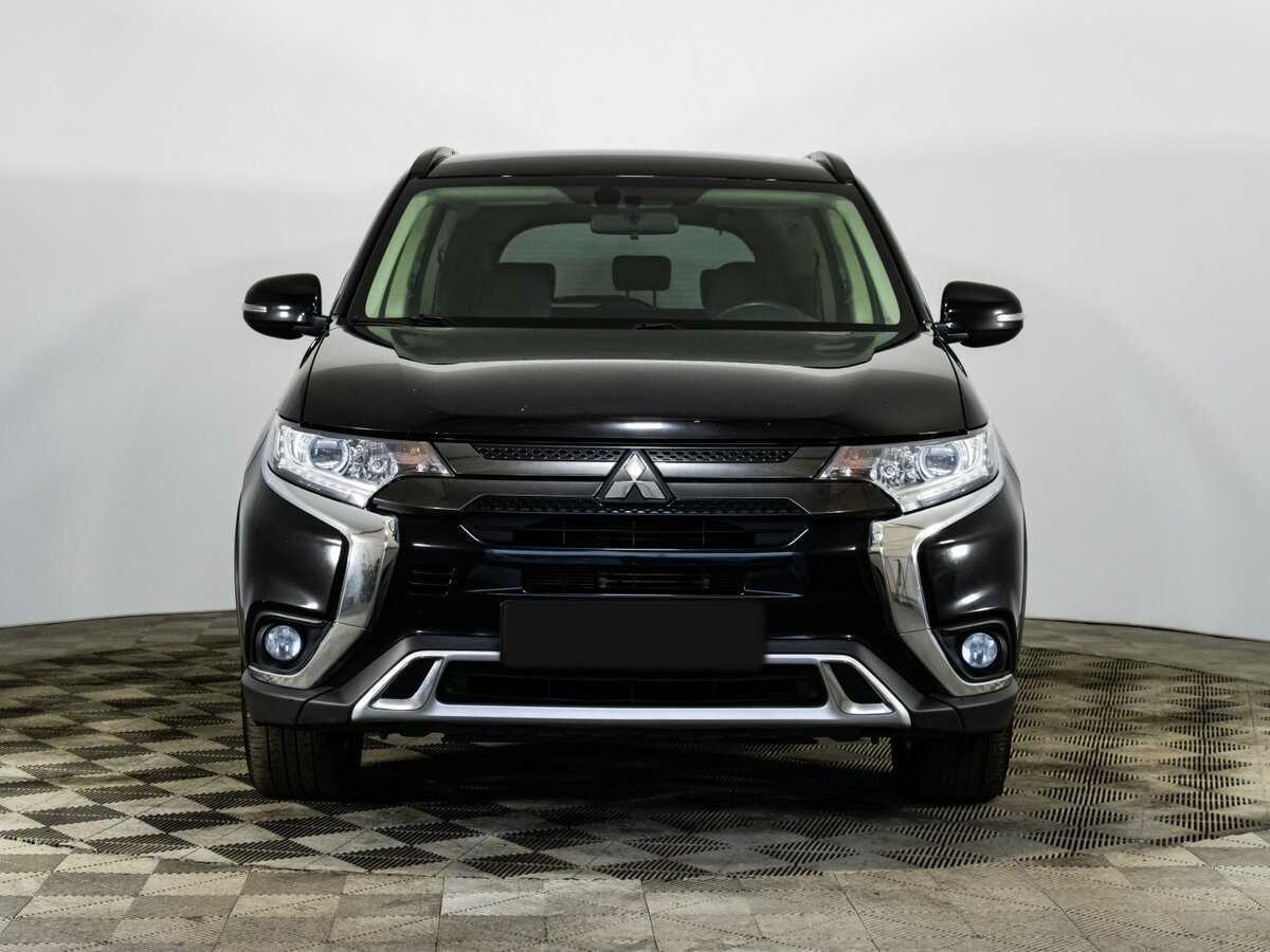 Mitsubishi Outlander 2021 года с пробегом. Фото: #1