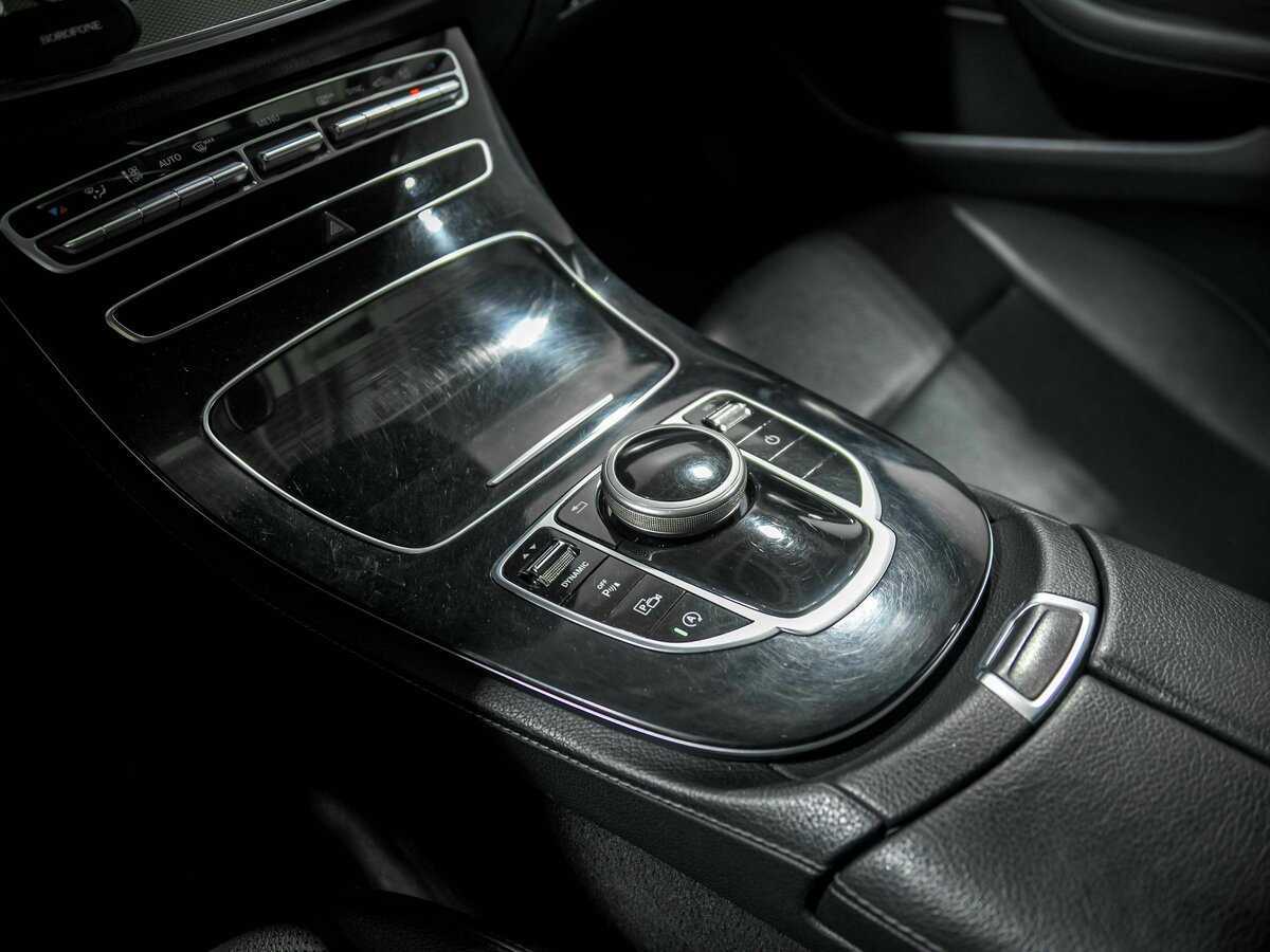 Mercedes-Benz E-Класс 2019 года с пробегом. Фото: #11