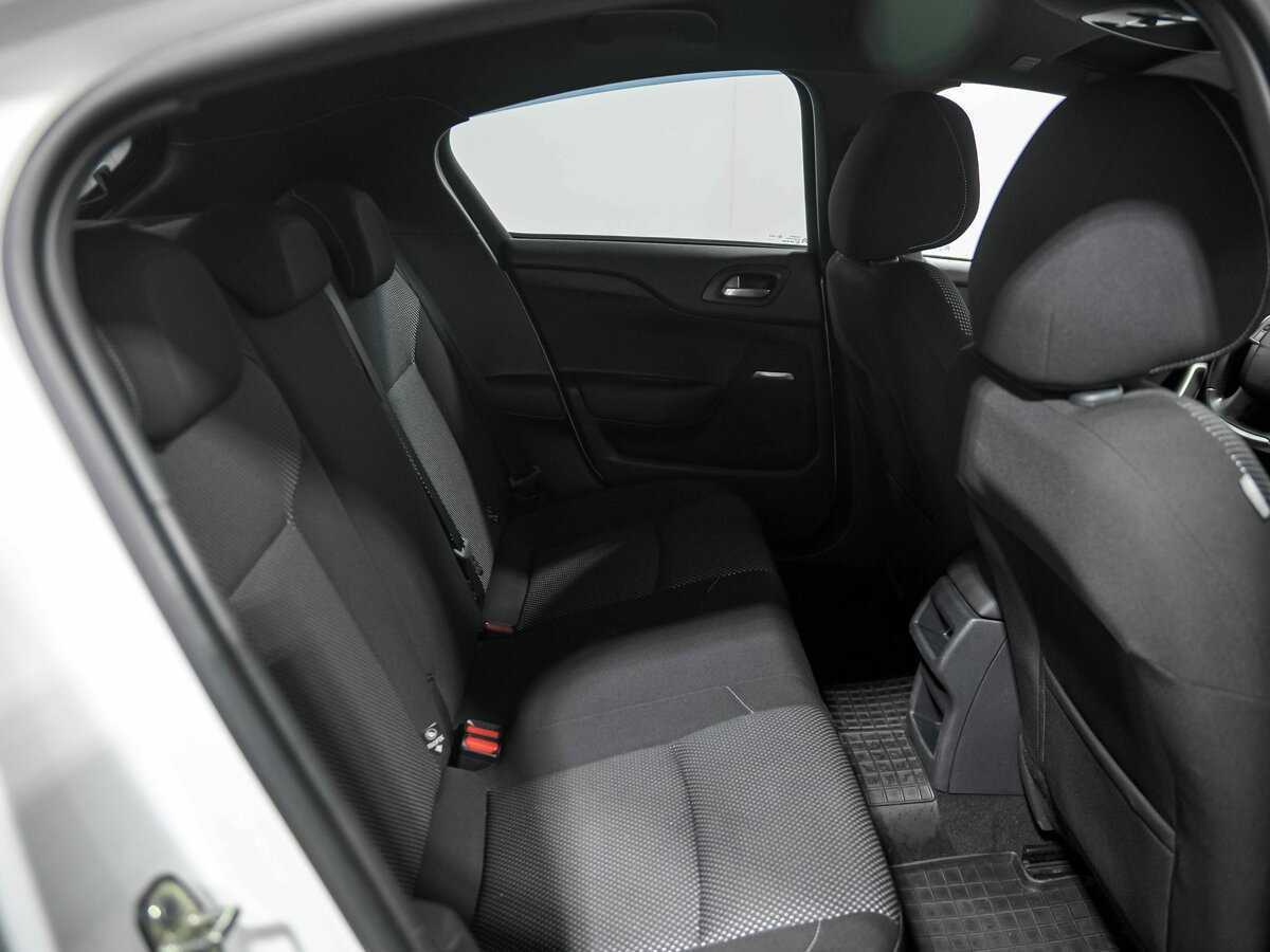 Citroen DS4 2012 года с пробегом. Фото: #17