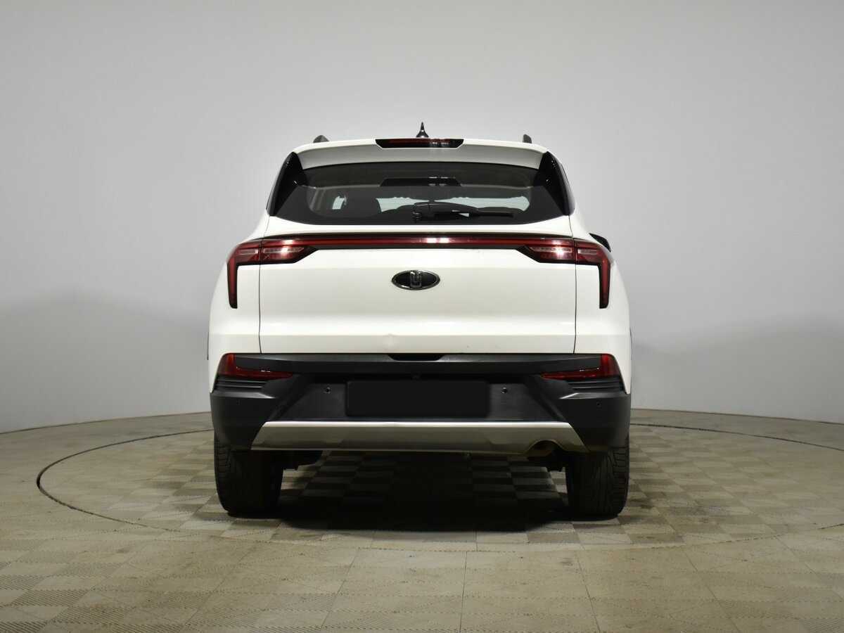 Москвич 3 2023 года с пробегом. Фото: #5