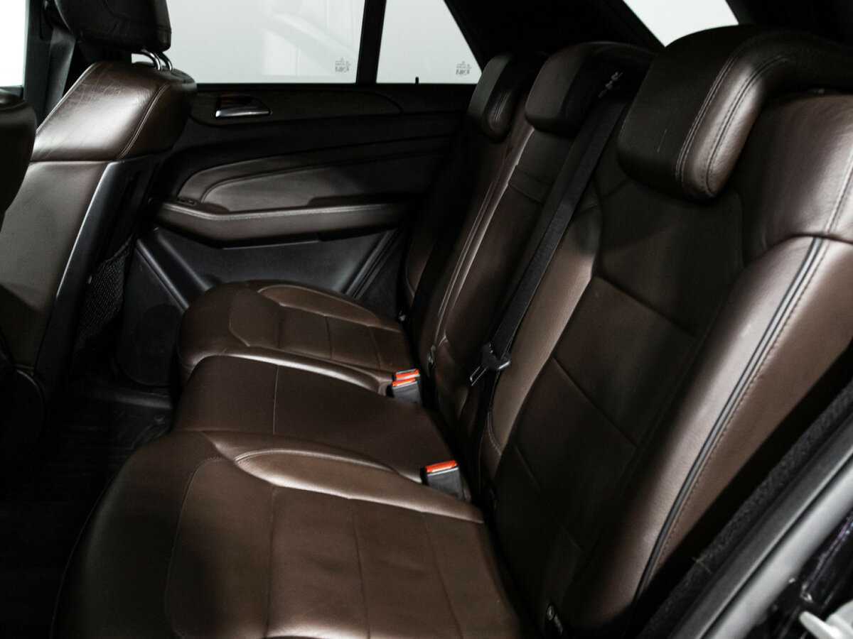 Mercedes-Benz M-Класс 2012 года с пробегом. Фото: #9