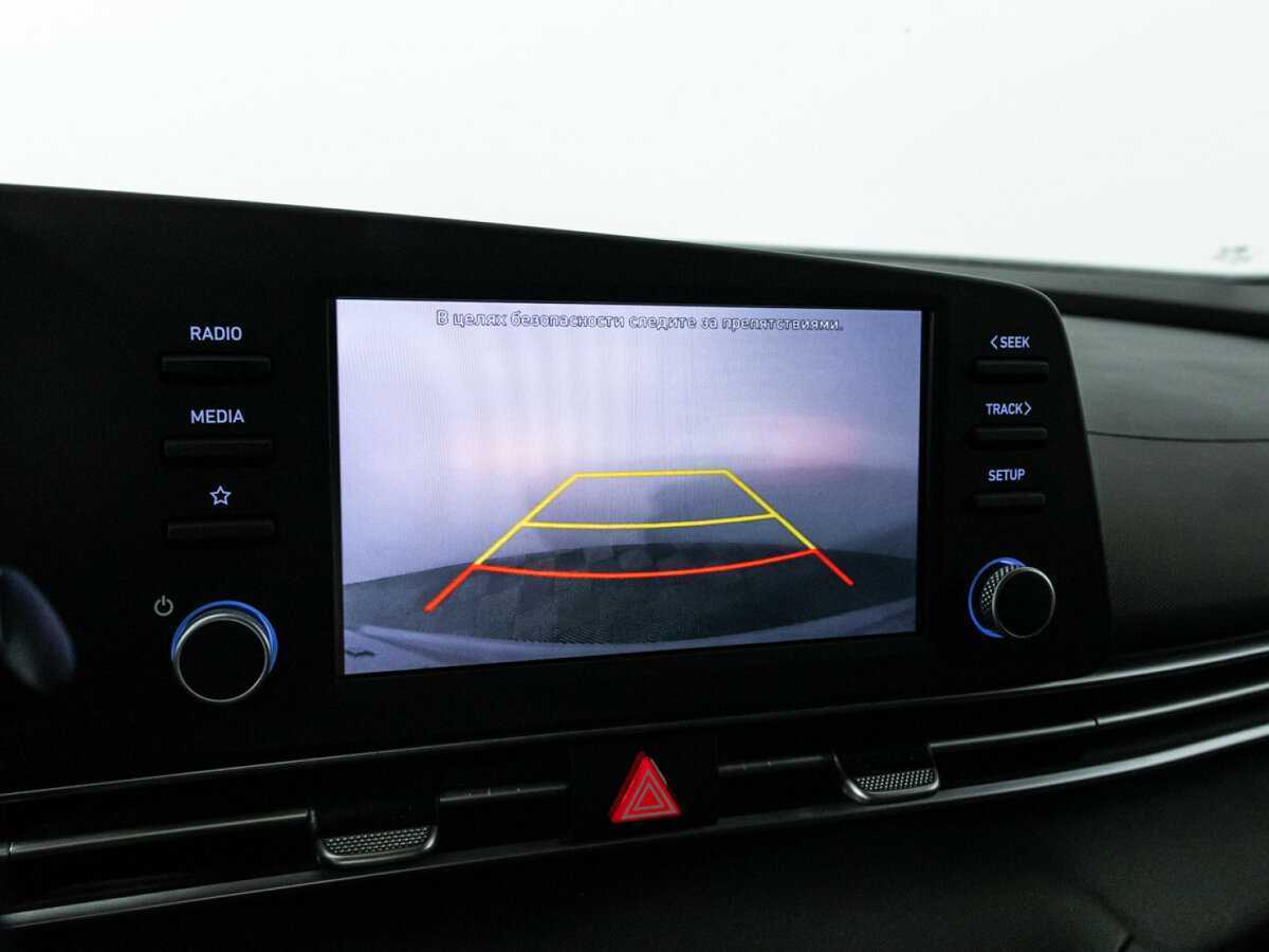 Hyundai Elantra 2021 года с пробегом. Фото: #15