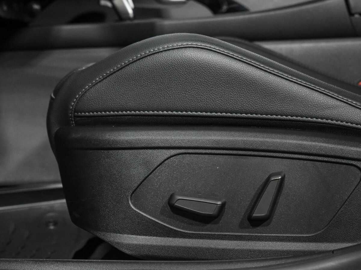 Hyundai Elantra 2023 года с пробегом. Фото: #9