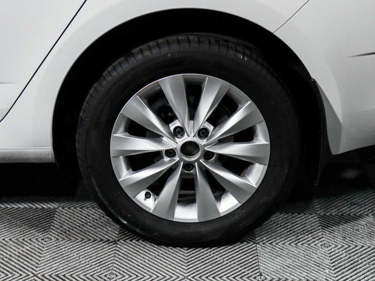 Skoda Octavia 2019 года с пробегом. Фото: #14