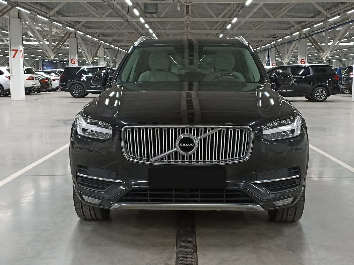 Volvo XC90 2016 года с пробегом. Фото: #1