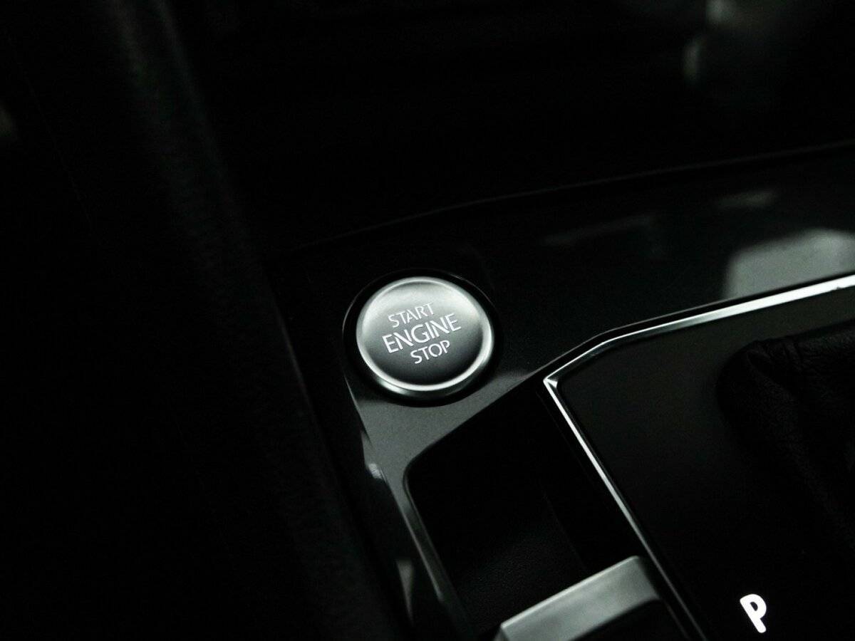 Volkswagen Tiguan 2018 года с пробегом. Фото: #19