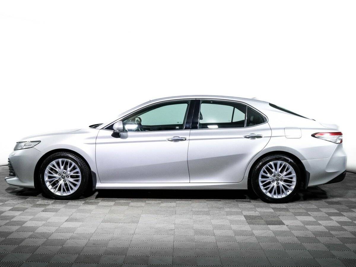 Toyota Camry 2018 года с пробегом. Фото: #7