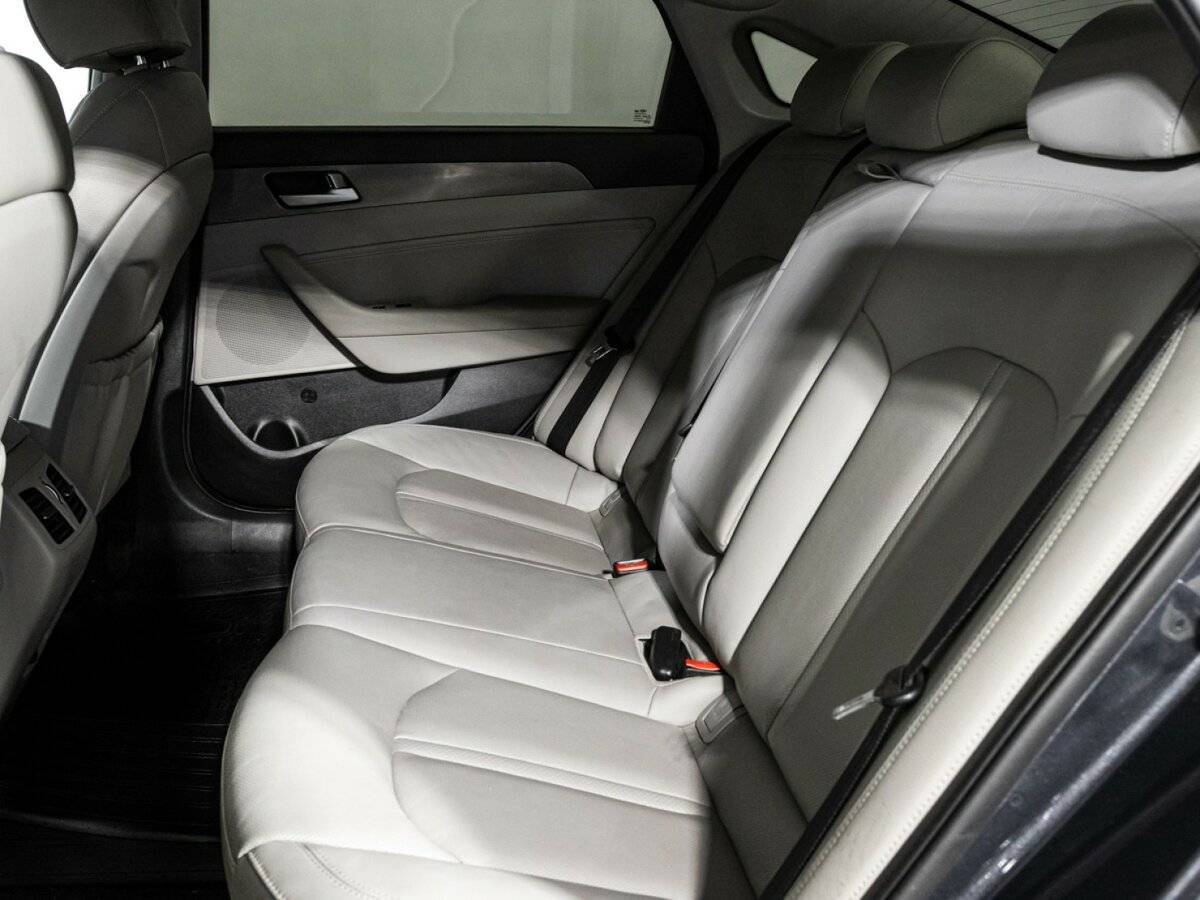 Hyundai Sonata 2018 года с пробегом. Фото: #9