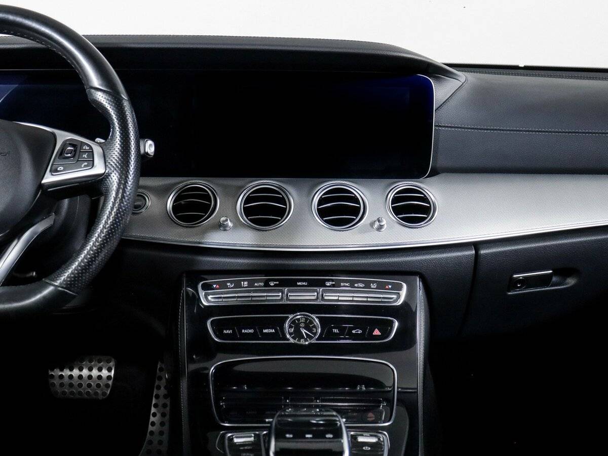 Mercedes-Benz E-Класс 2017 года с пробегом. Фото: #12
