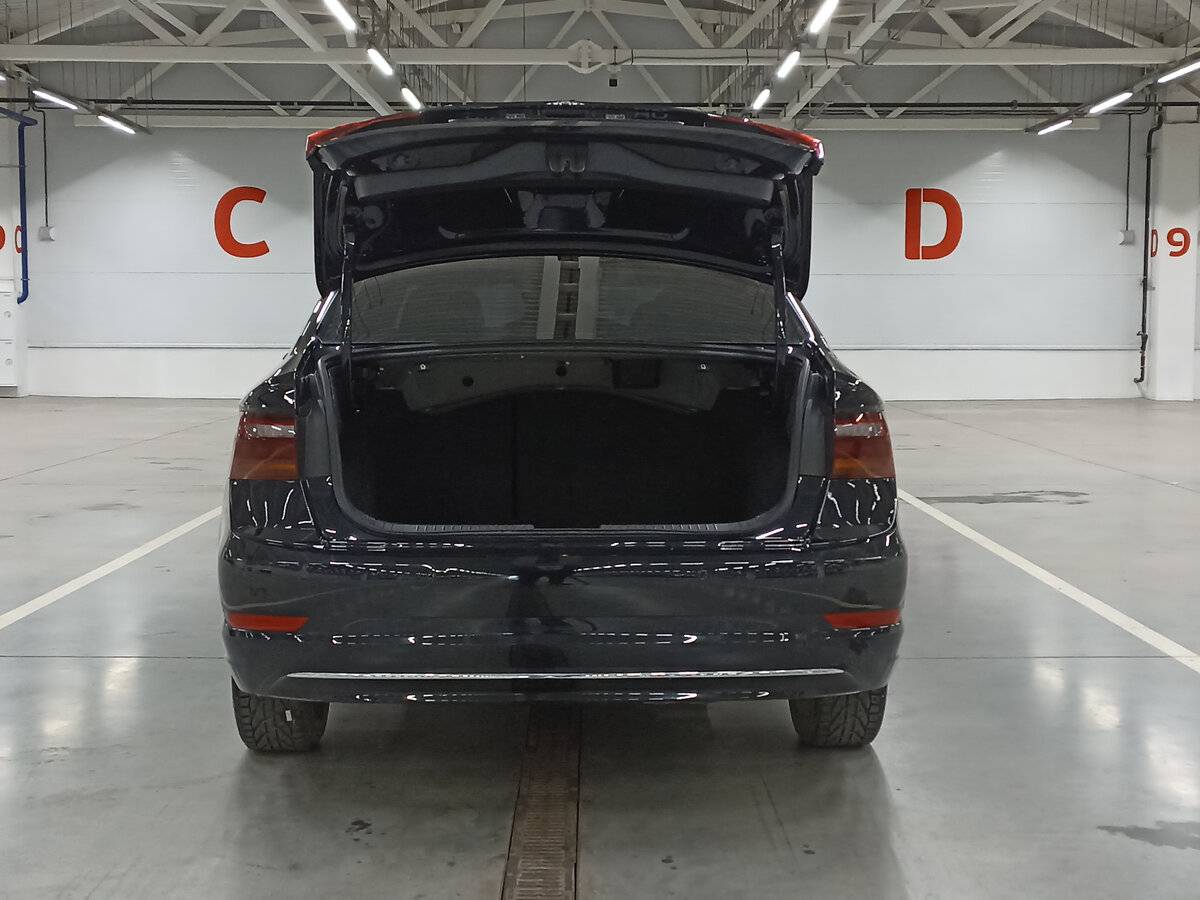 Volkswagen Jetta 2020 года с пробегом. Фото: #9