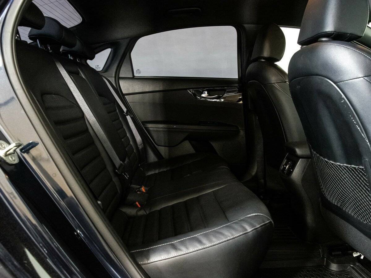 Kia Cerato 2020 года с пробегом. Фото: #20