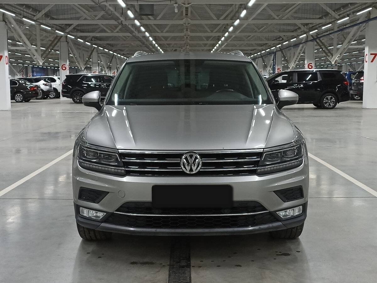 Volkswagen Tiguan 2017 года с пробегом. Фото: #1