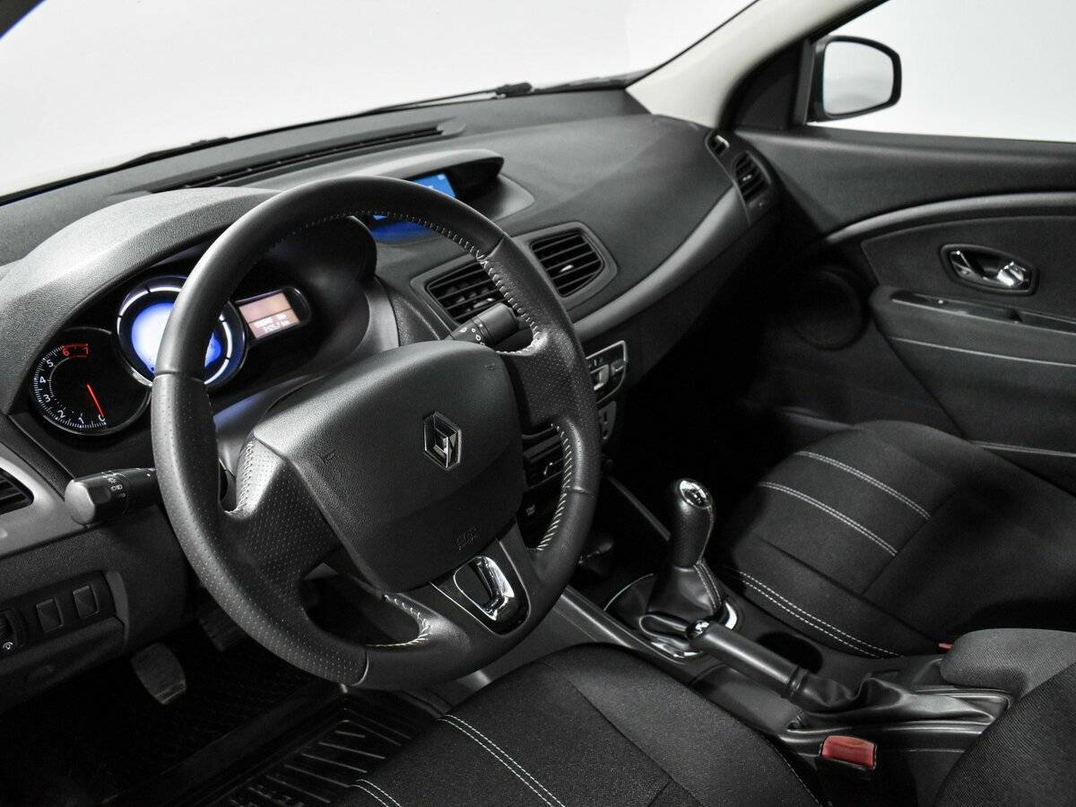 Renault Fluence 2013 года с пробегом. Фото: #6