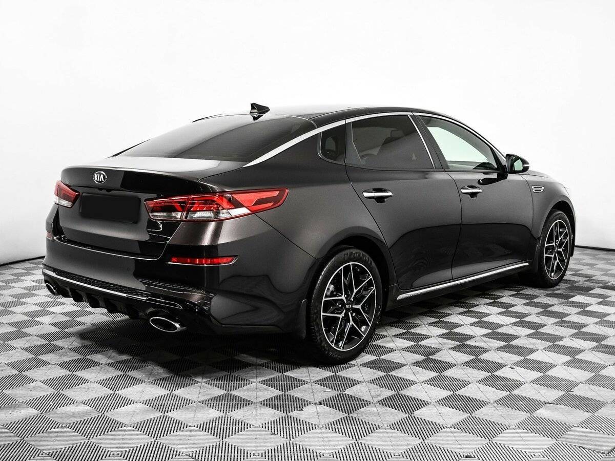 Kia Optima 2018 года с пробегом. Фото: #4